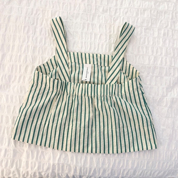 NWT Banana Republic Seersucker Boxy Tank - Picture 6 of 6